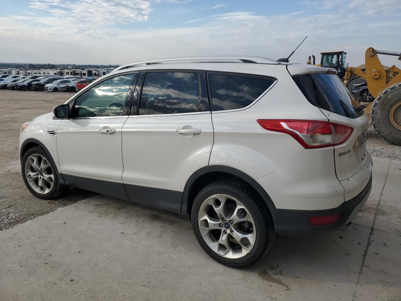 FORD ESCAPE TITANIUM