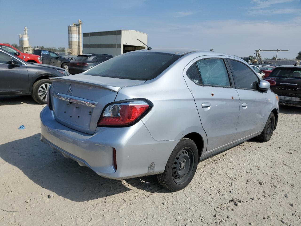 MITSUBISHI MIRAGE G4 ES