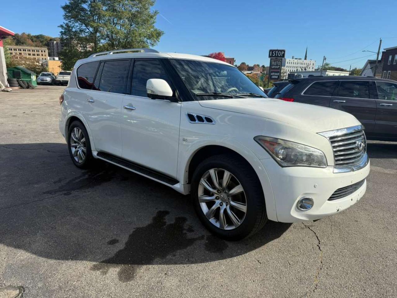 INFINITI QX80