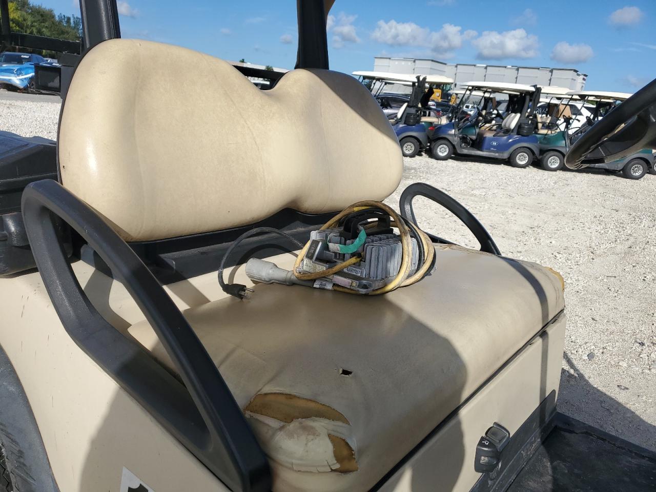 Lot #3278560953 2017 CLUB CAR PRECEDENT