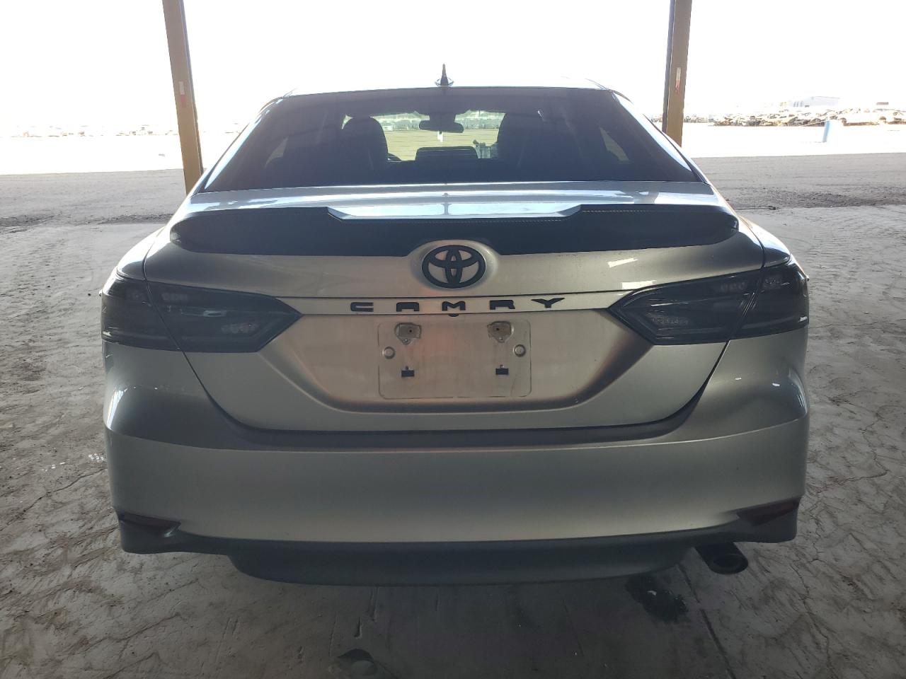 TOYOTA CAMRY LE