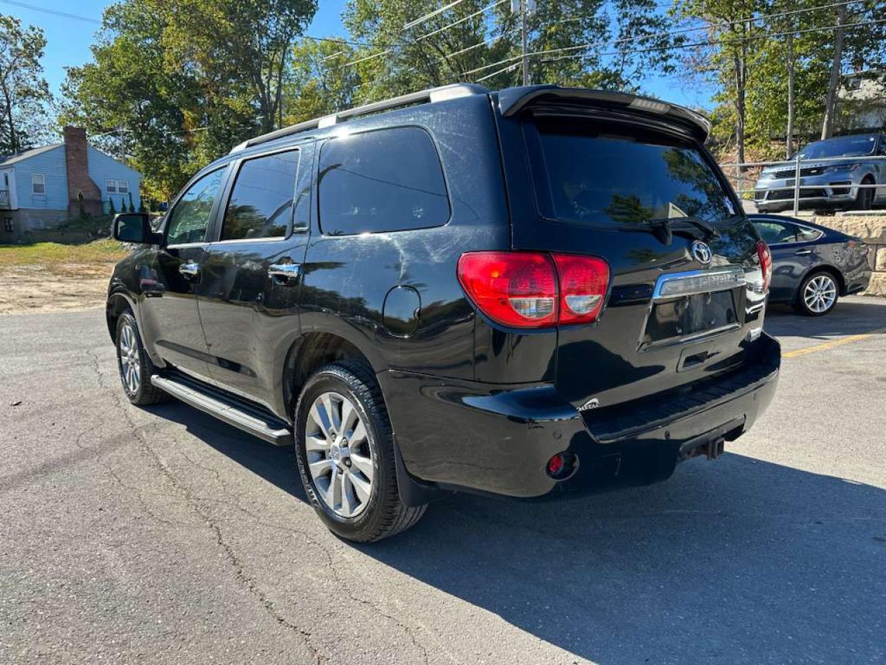 TOYOTA SEQUOIA LIMITED