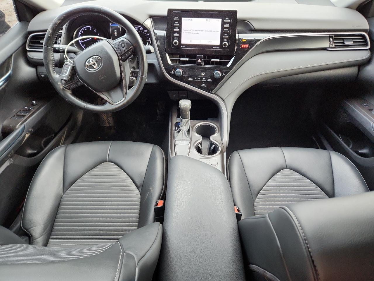 TOYOTA CAMRY SE NIGHT SHADE