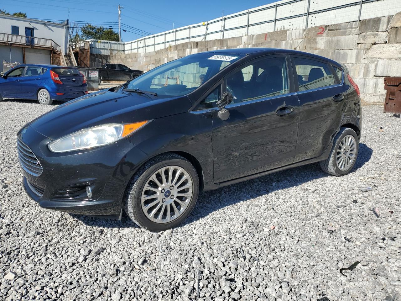 FORD FIESTA TITANIUM