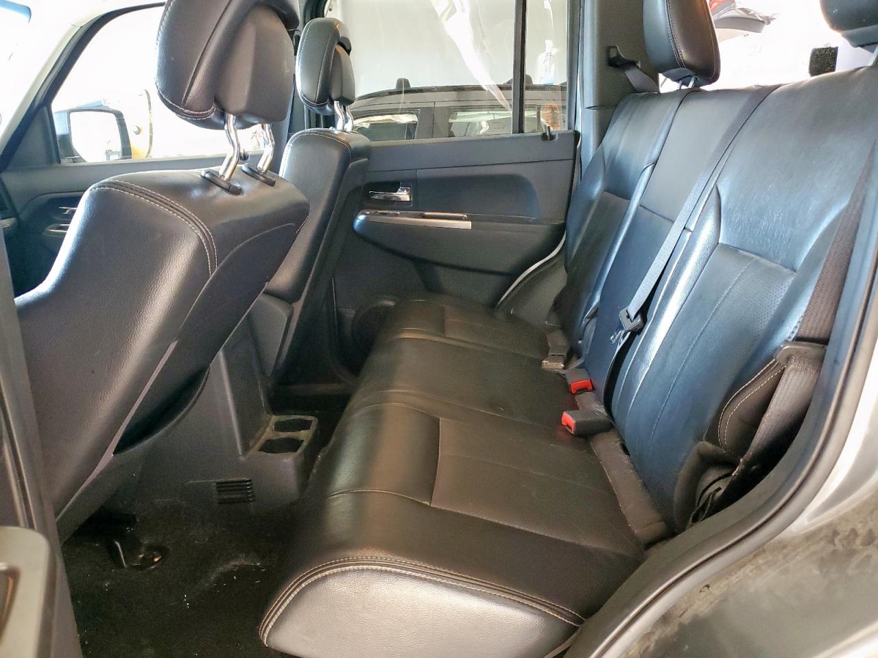 JEEP LIBERTY LIMITED