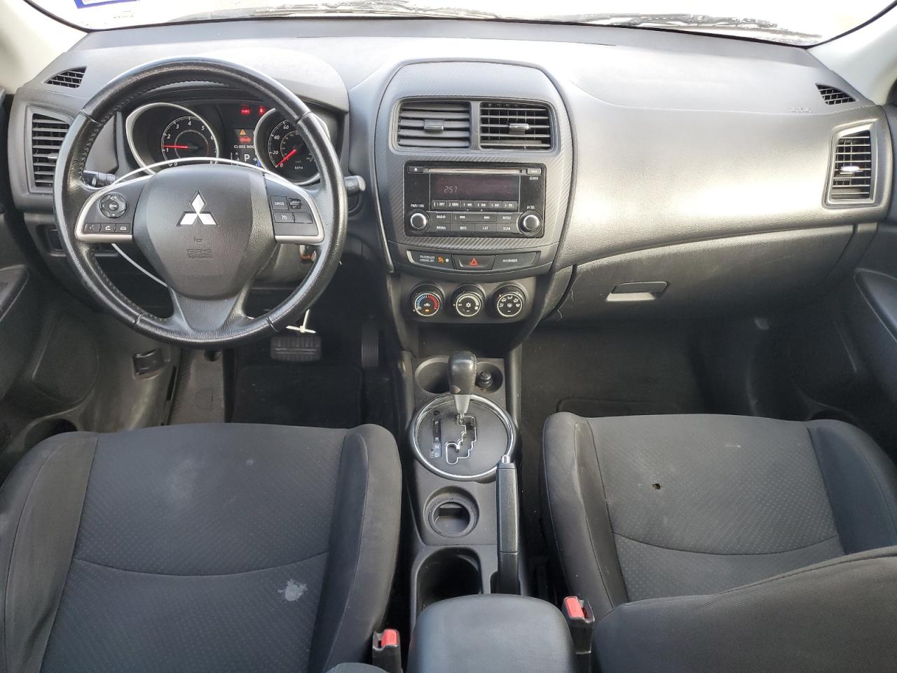 MITSUBISHI OUTLANDER ES