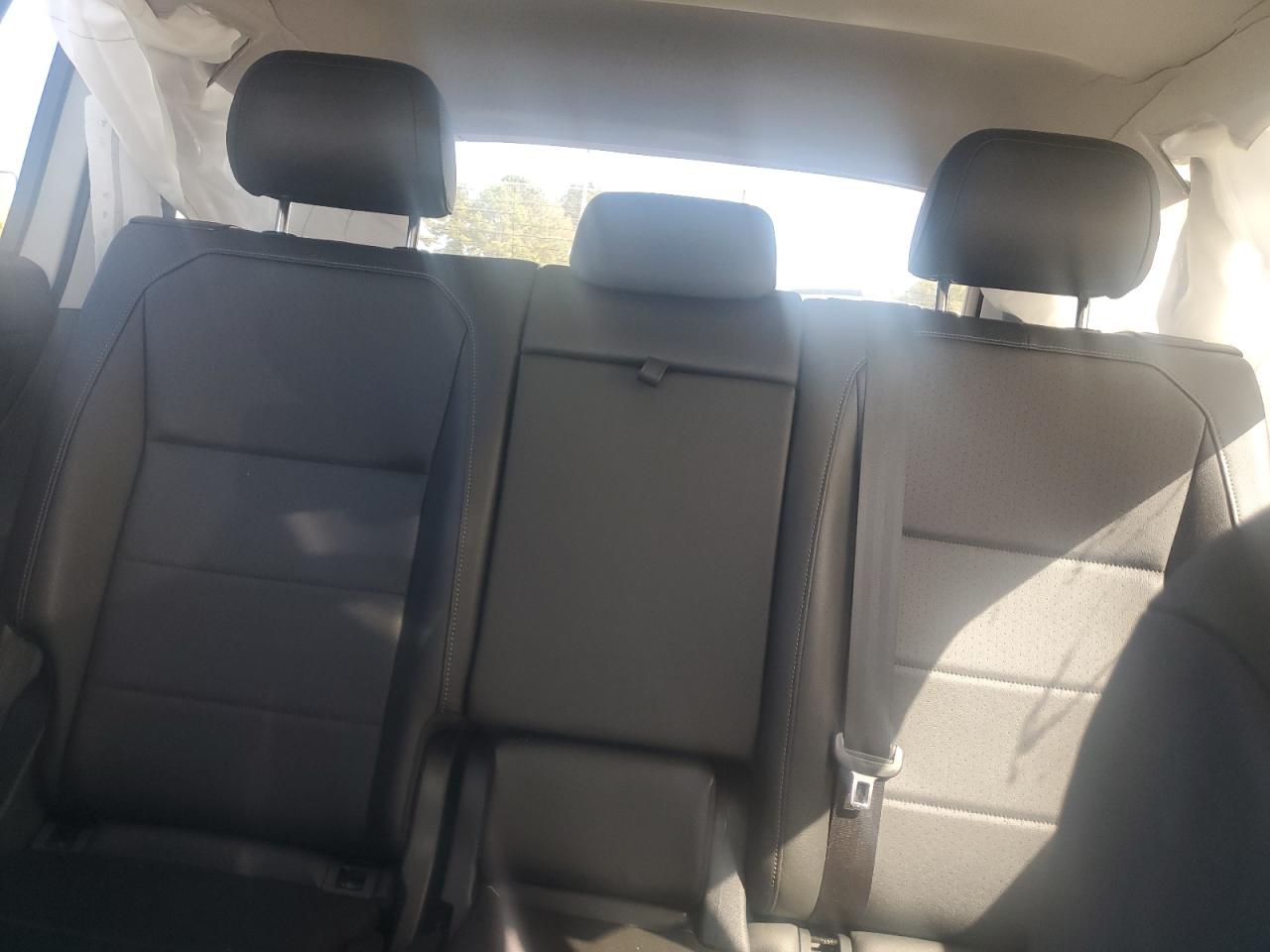 VOLKSWAGEN TIGUAN SE