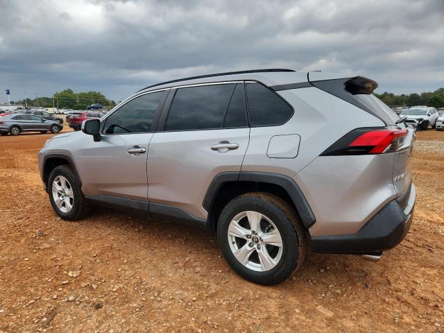 2020 TOYOTA RAV4 XLE #3274685821