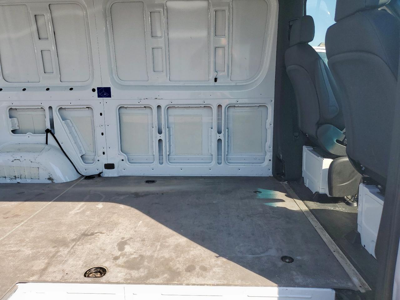 MERCEDES-BENZ SPRINTER 2500