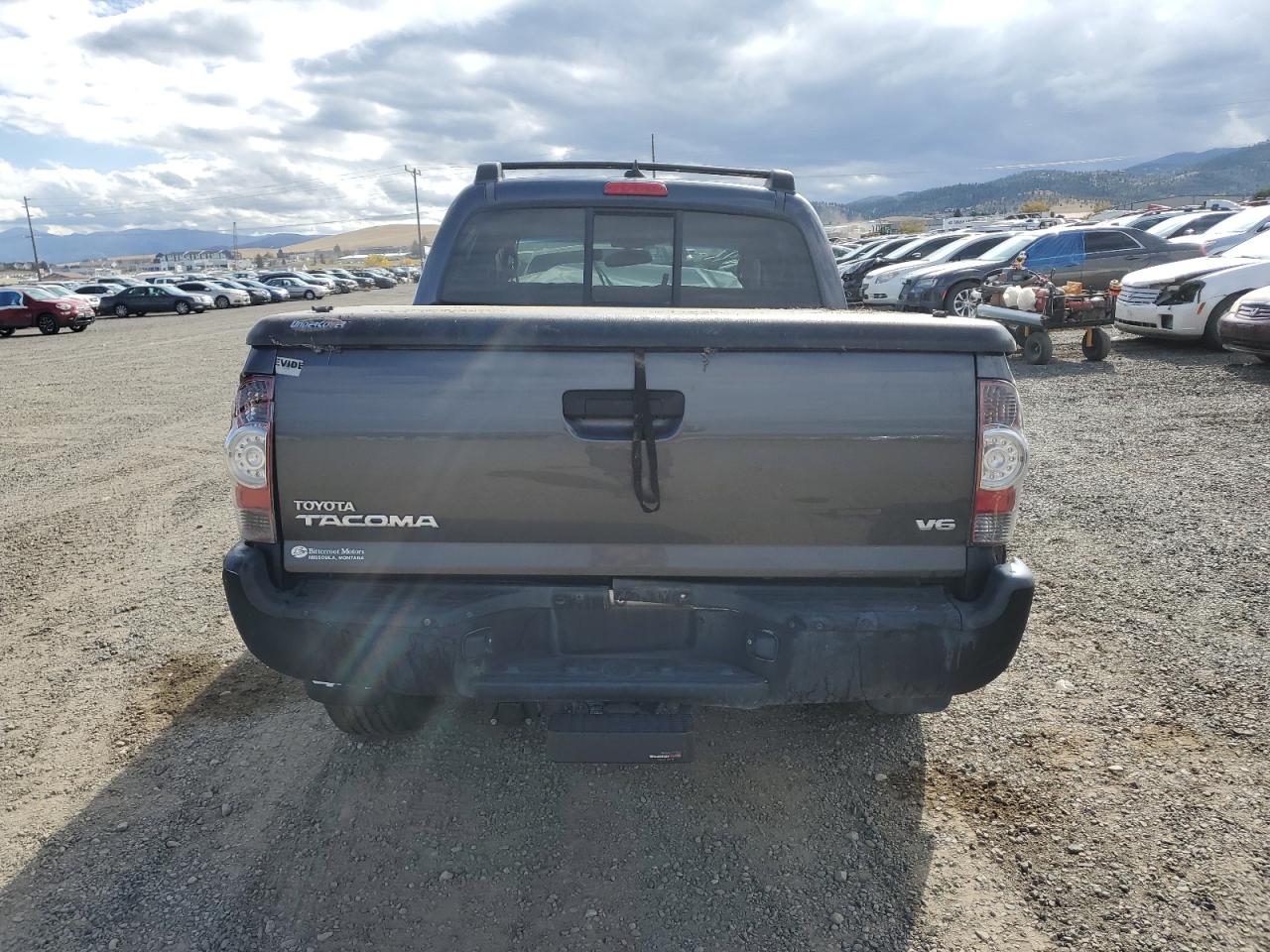 TOYOTA TACOMA DOUBLE CAB