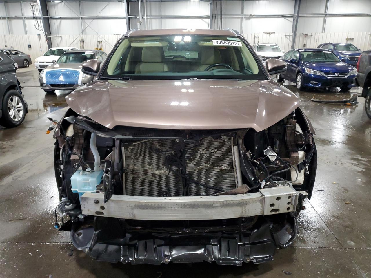 TOYOTA HIGHLANDER SE