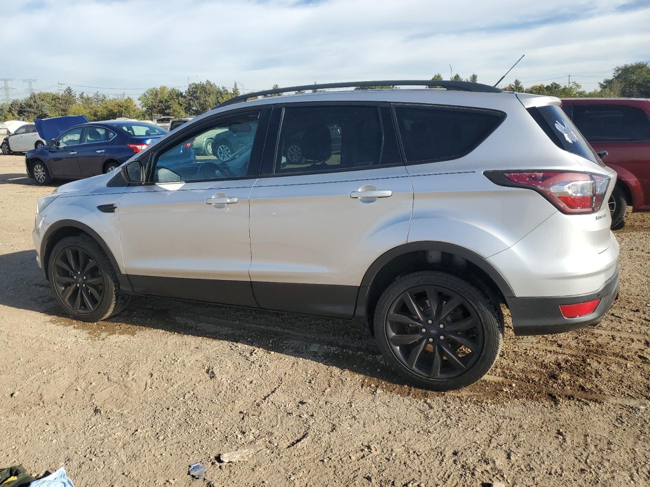 FORD ESCAPE SE