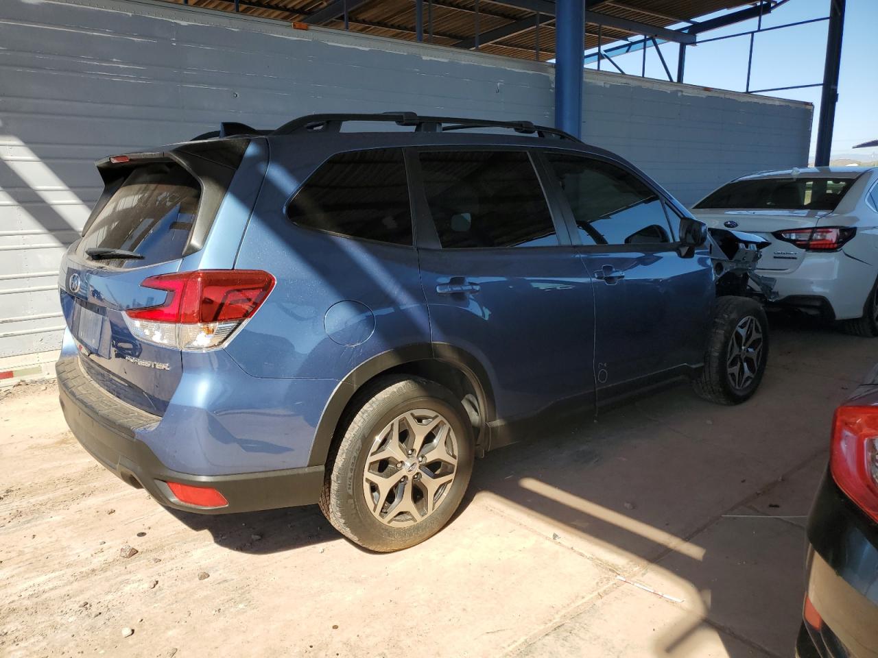 SUBARU FORESTER PREMIUM