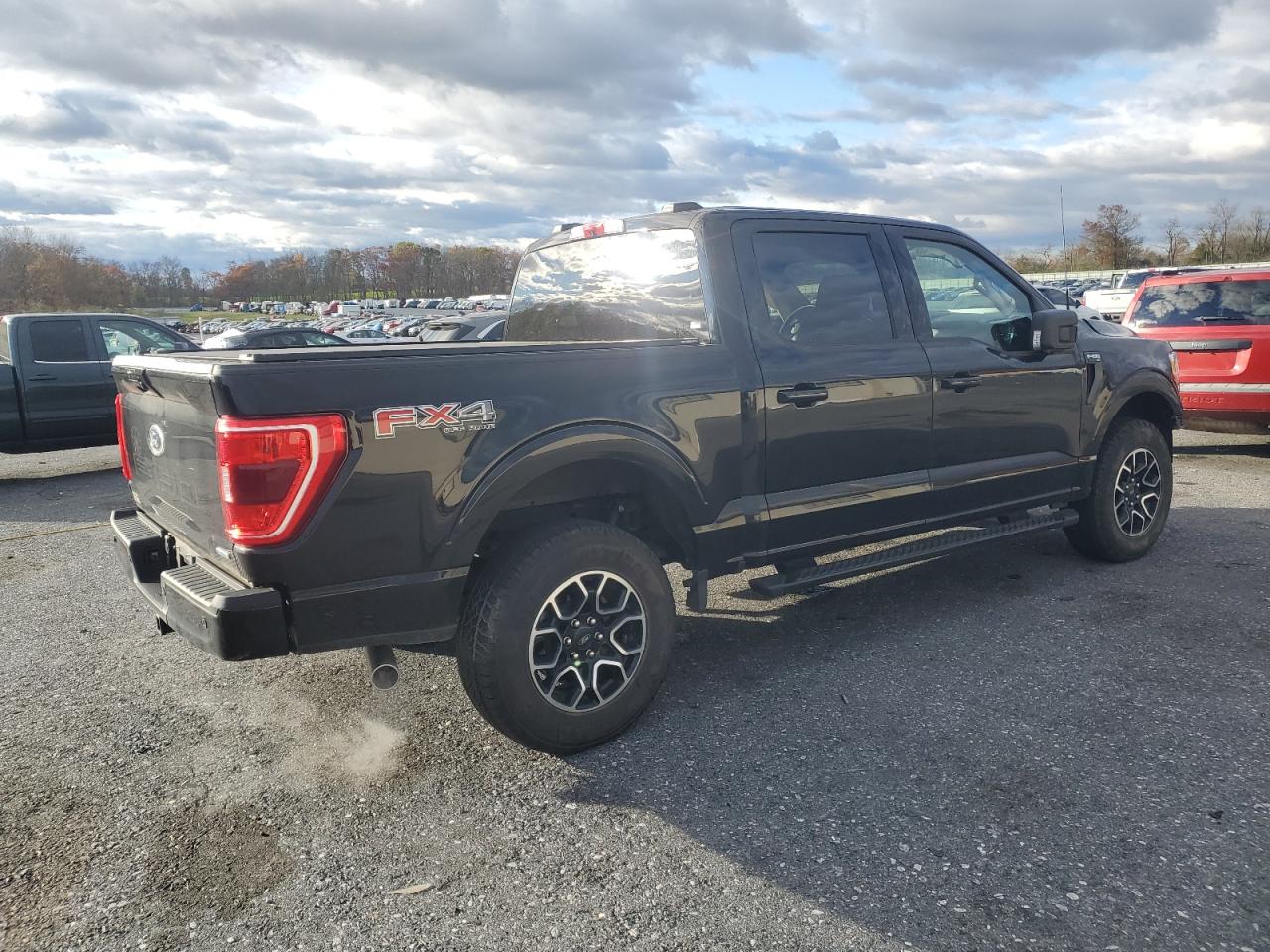 FORD F-150 SUPERCREW