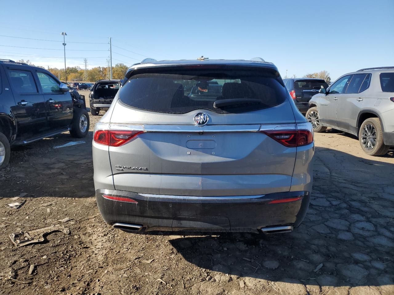 BUICK ENCLAVE ESSENCE