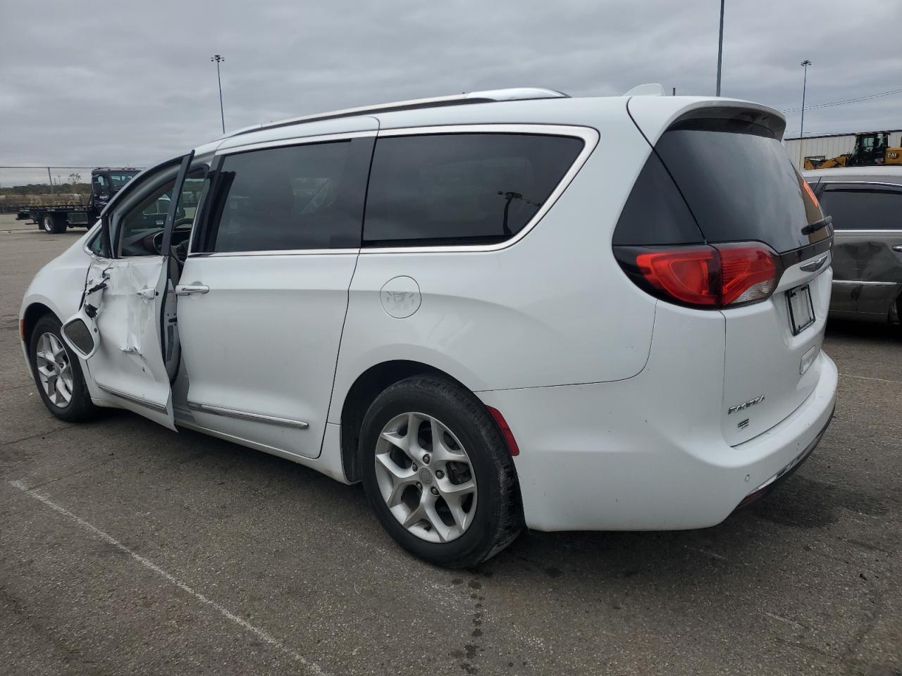 CHRYSLER PACIFICA LIMITED