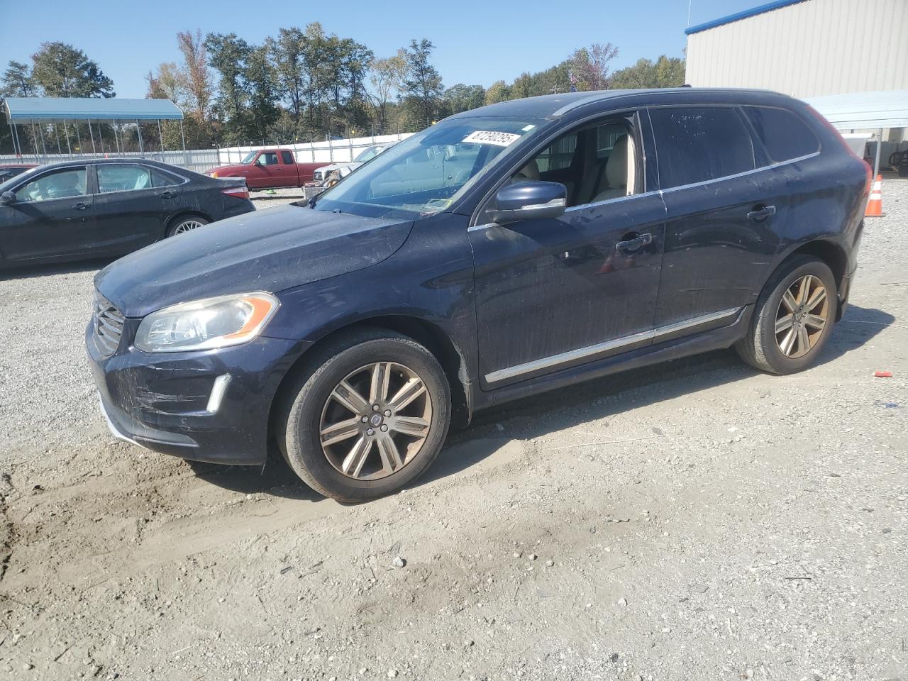 VOLVO XC60 T5 INSCRIPTION