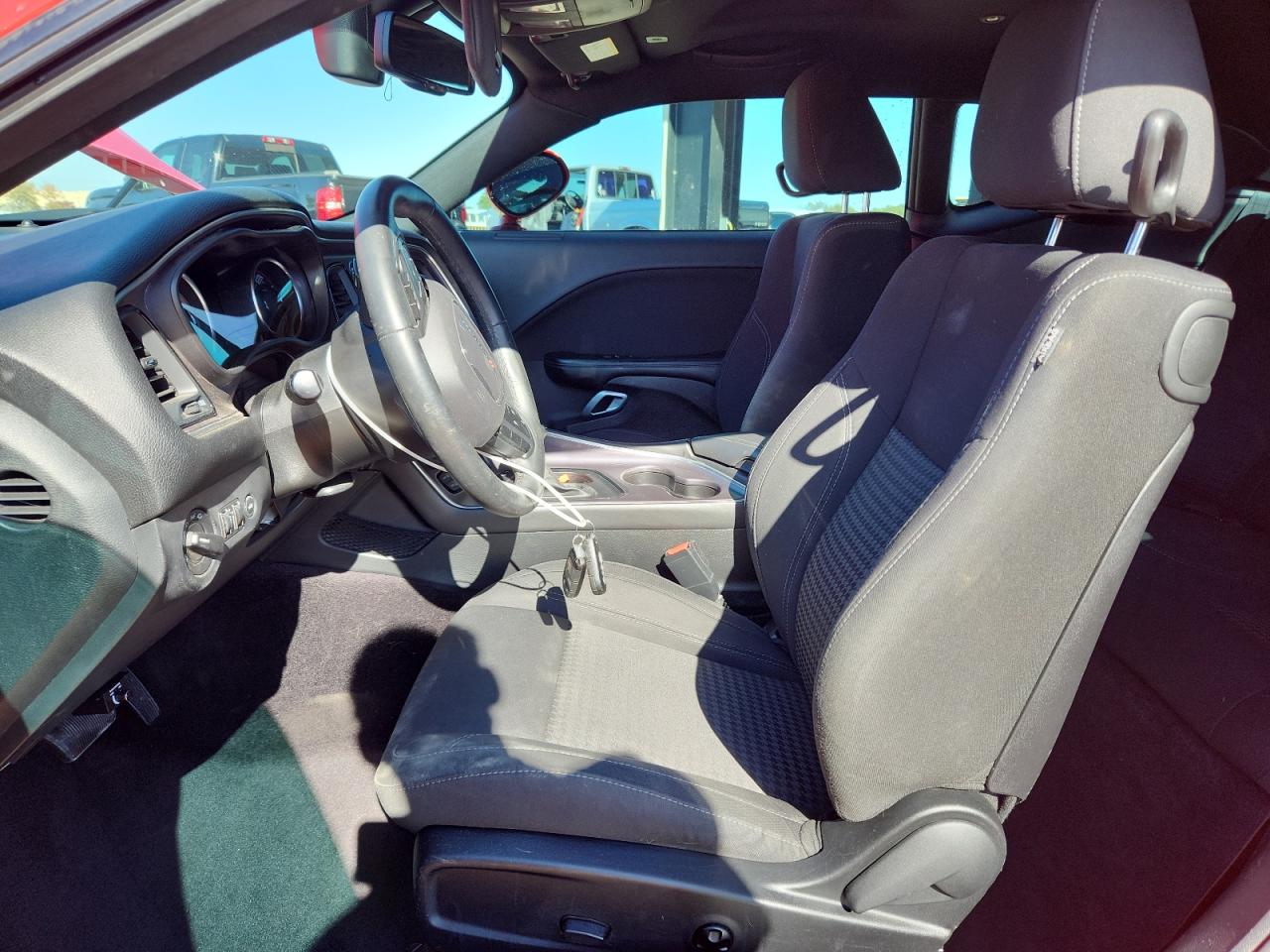 DODGE CHALLENGER SXT