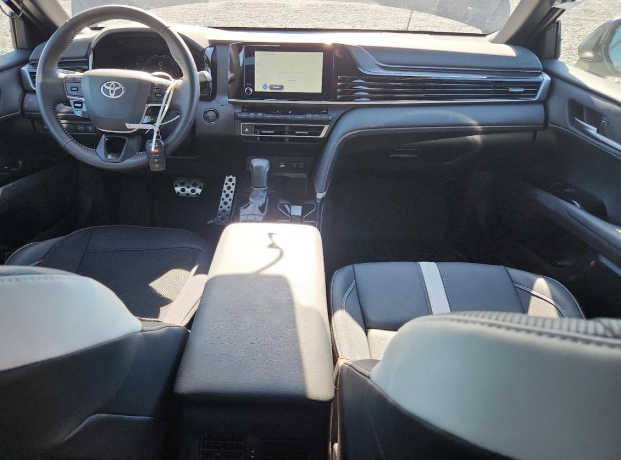 TOYOTA CAMRY XSE