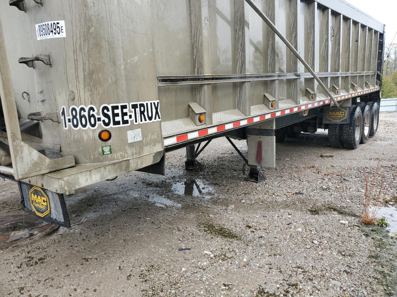 Lot #3291398132 2005 MAC UNKNOWN