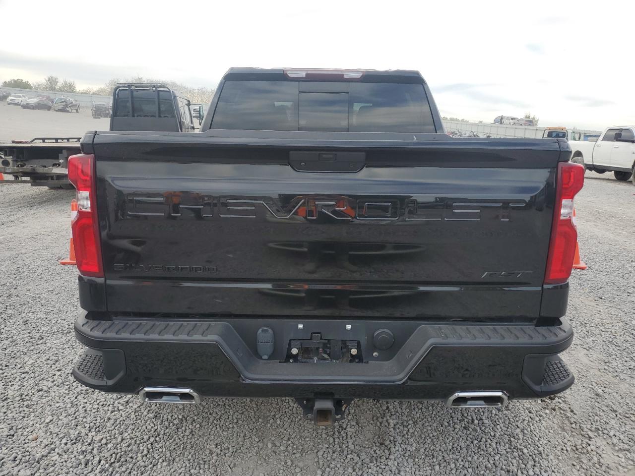 CHEVROLET SILVERADO K1500 RST