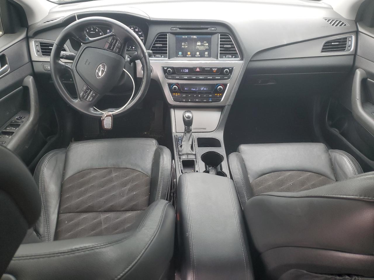 HYUNDAI SONATA SPORT