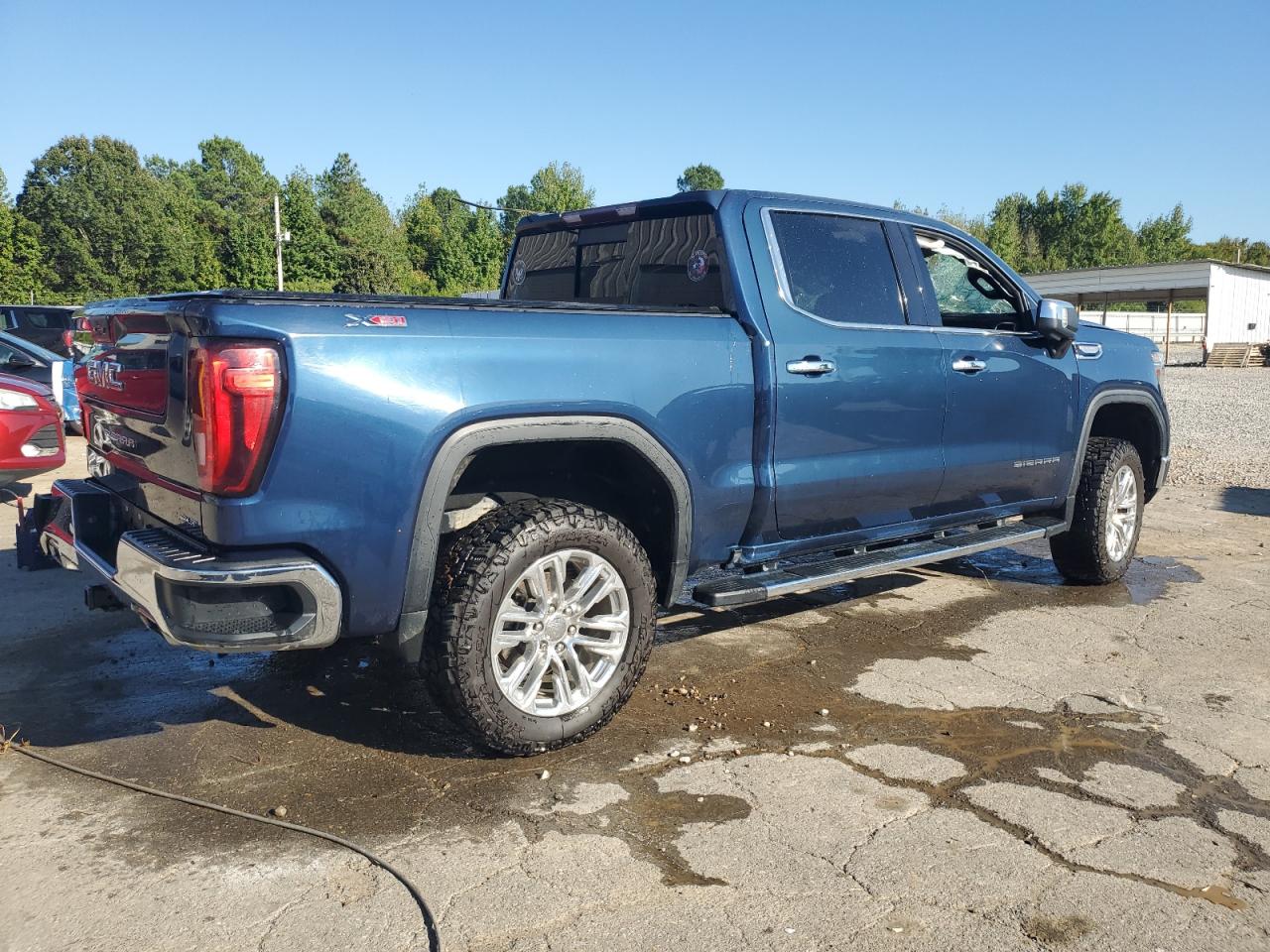 GMC SIERRA 1500 K1500 SLT