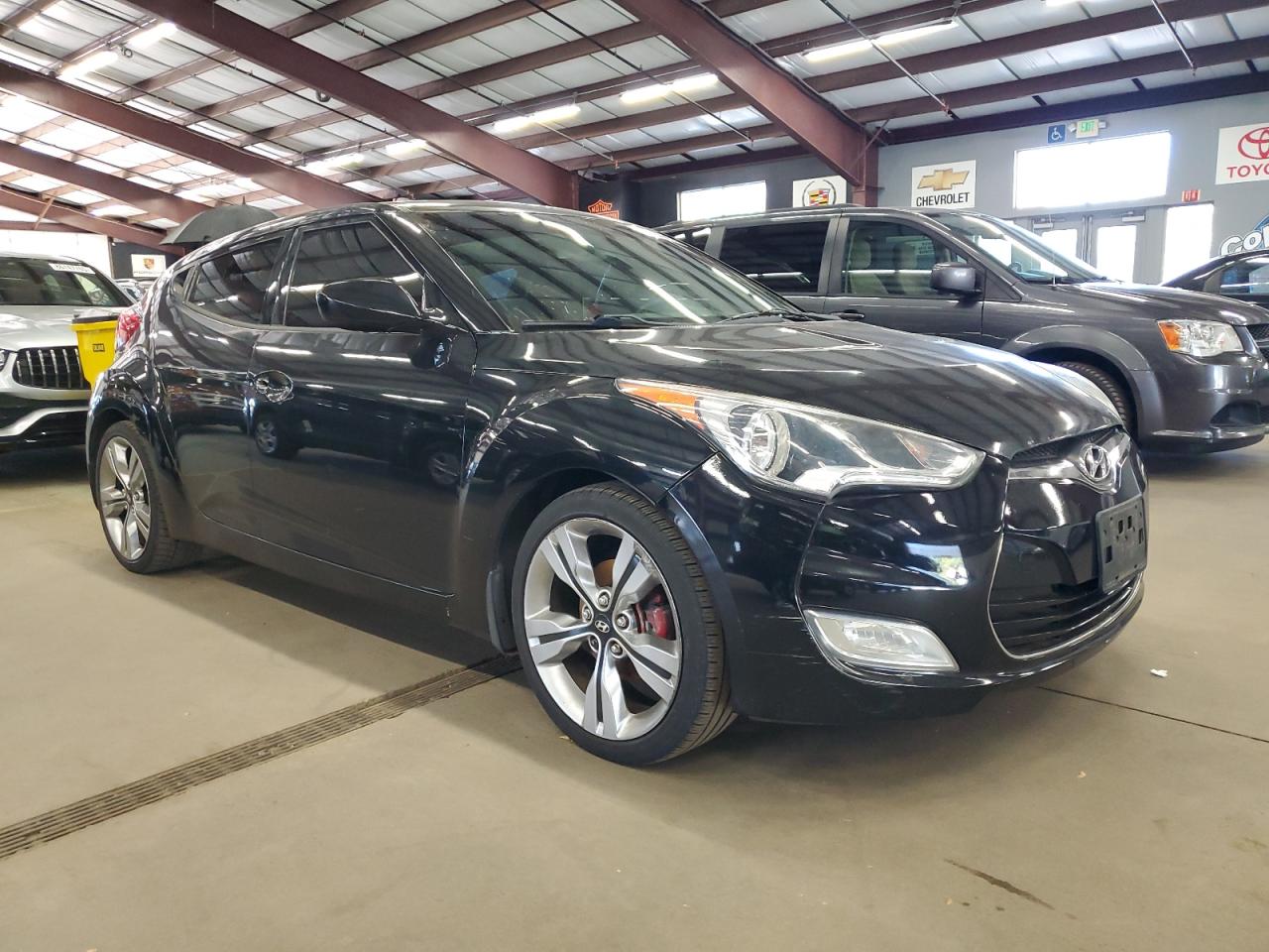 Lot #3262055120 2013 HYUNDAI VELOSTER