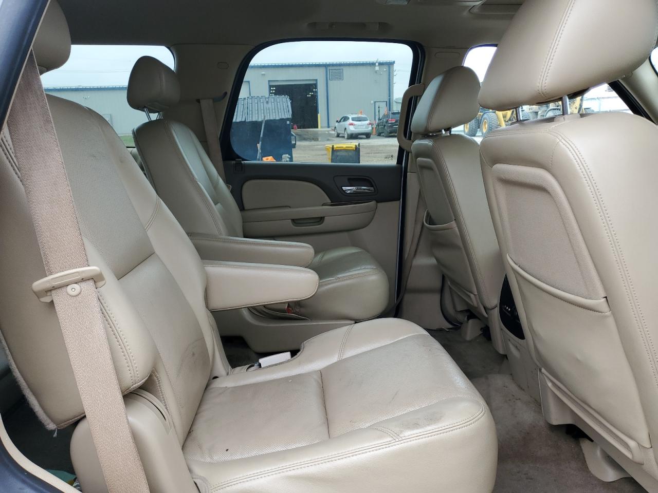 CHEVROLET TAHOE K1500 LTZ