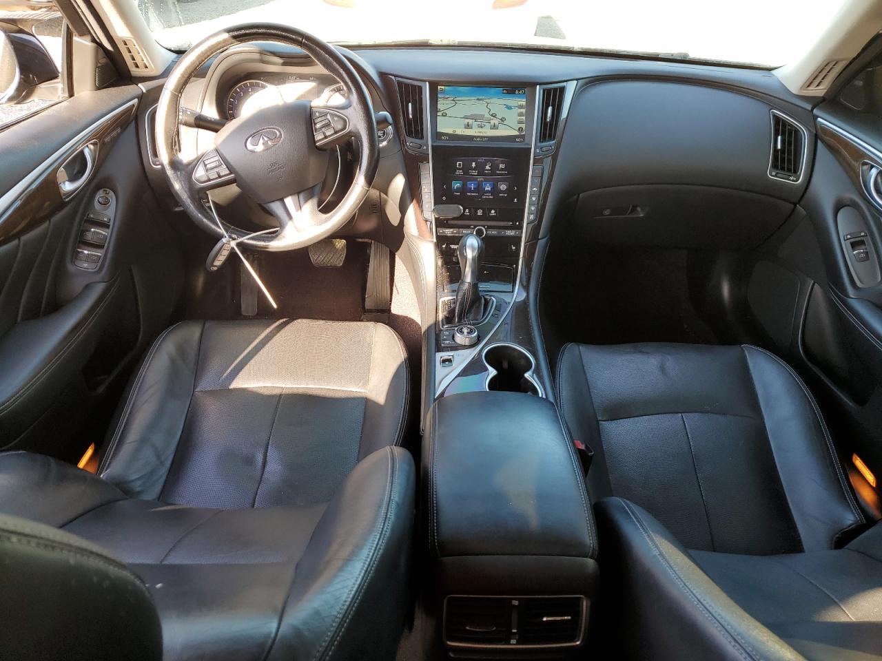 INFINITI Q50 HYBRID PREMIUM