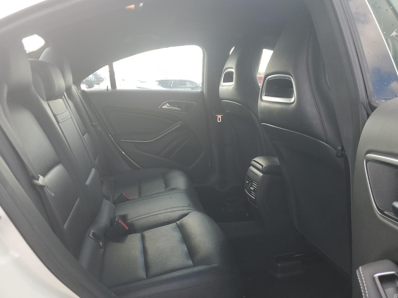 MERCEDES-BENZ CLA-CLASS 250 4MATIC