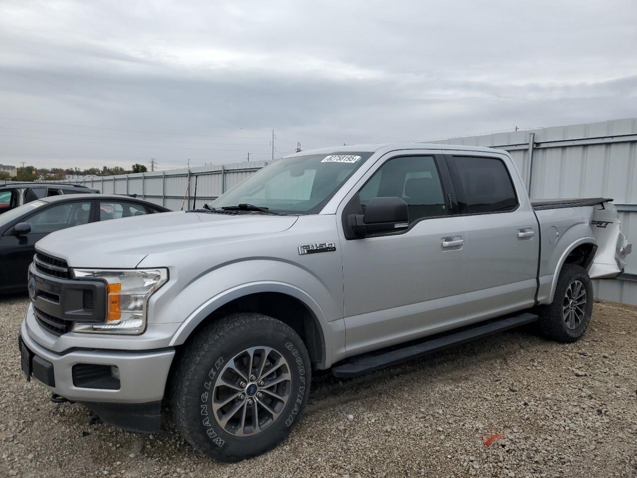 FORD F-150 SUPERCREW
