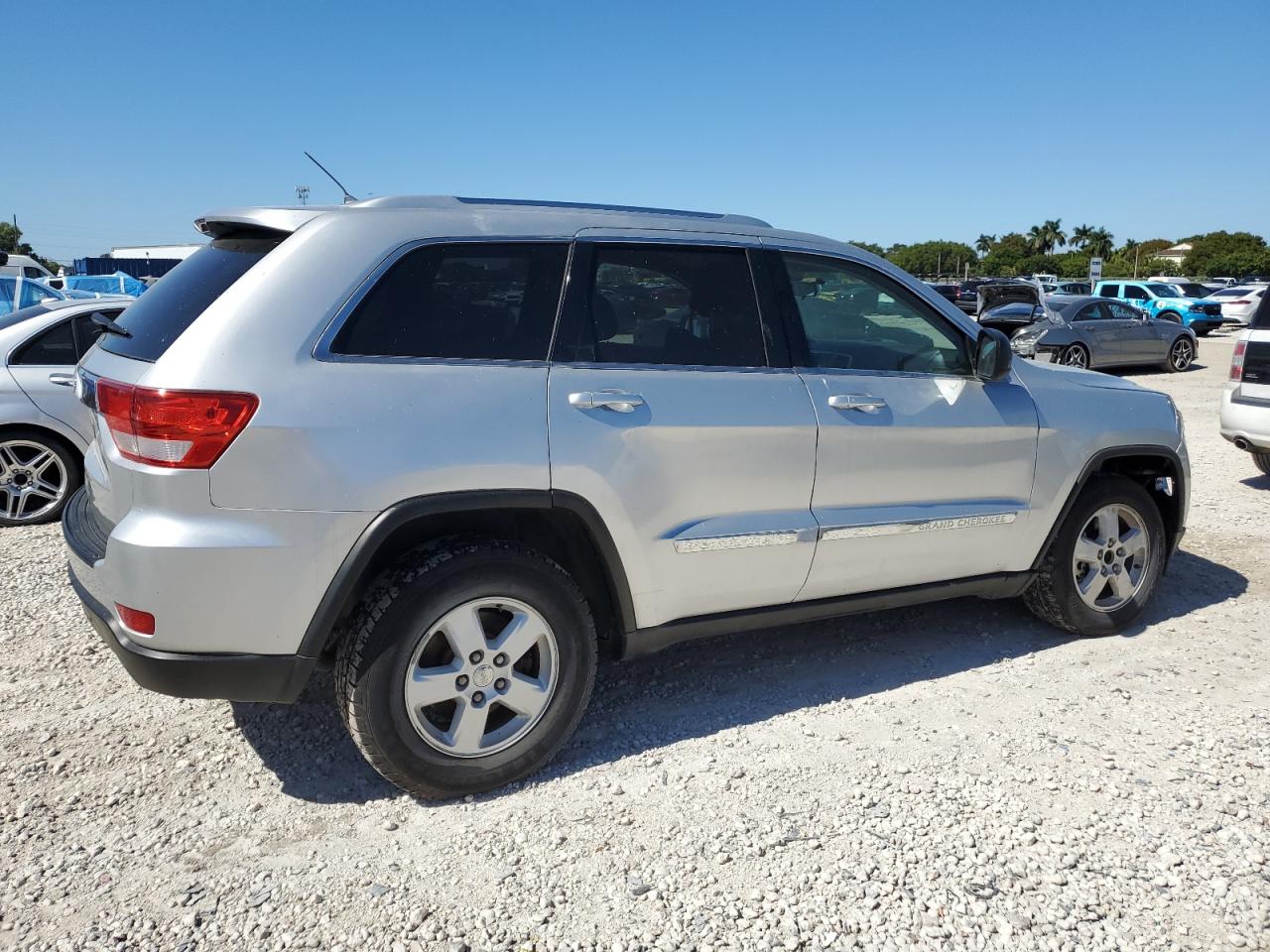 JEEP GRAND CHEROKEE LAREDO