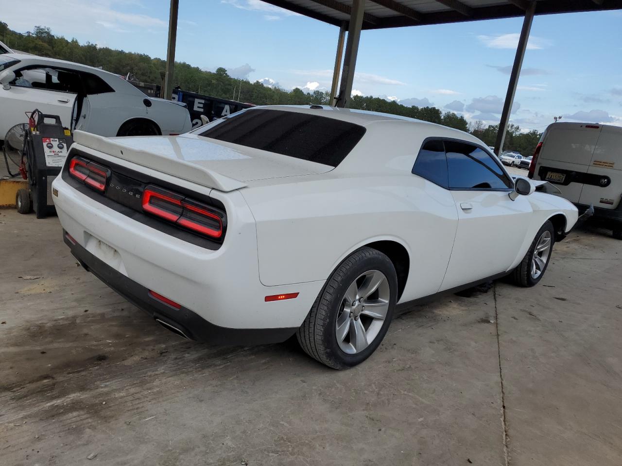 DODGE CHALLENGER SXT