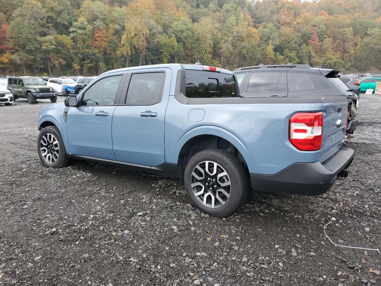 FORD MAVERICK LARIAT