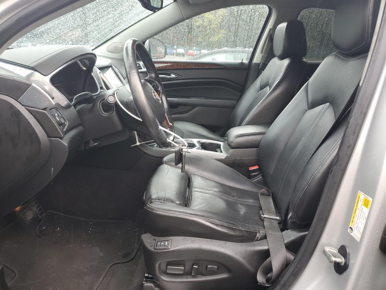 CADILLAC SRX LUXURY COLLECTION