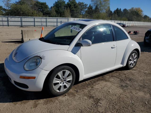 VOLKSWAGEN NEW BEETLE