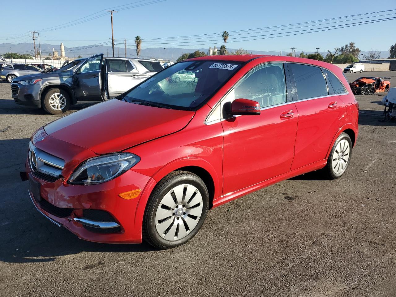 MERCEDES-BENZ B-CLASS 250E