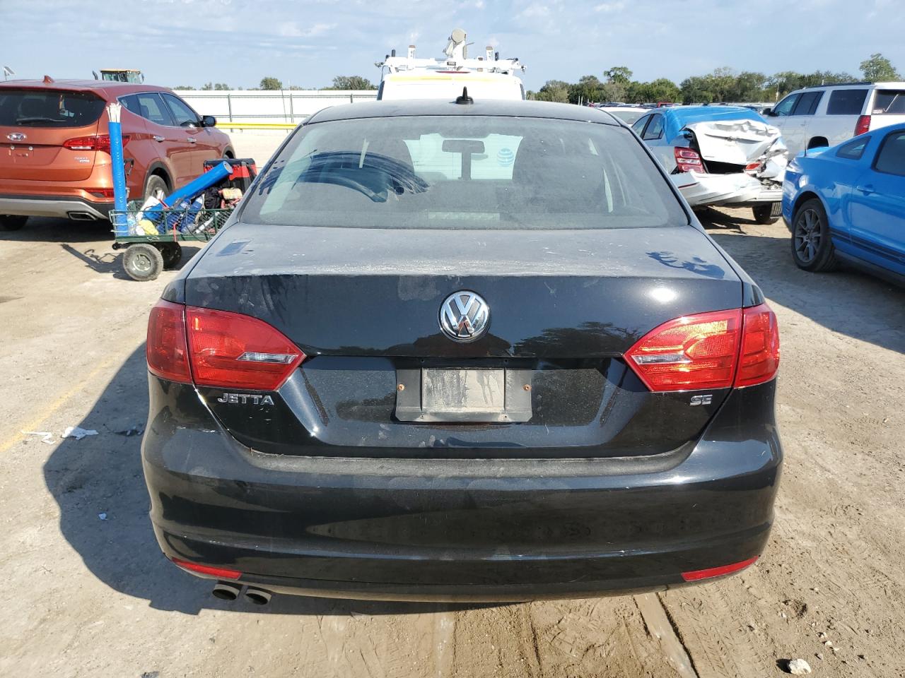 VOLKSWAGEN JETTA SE