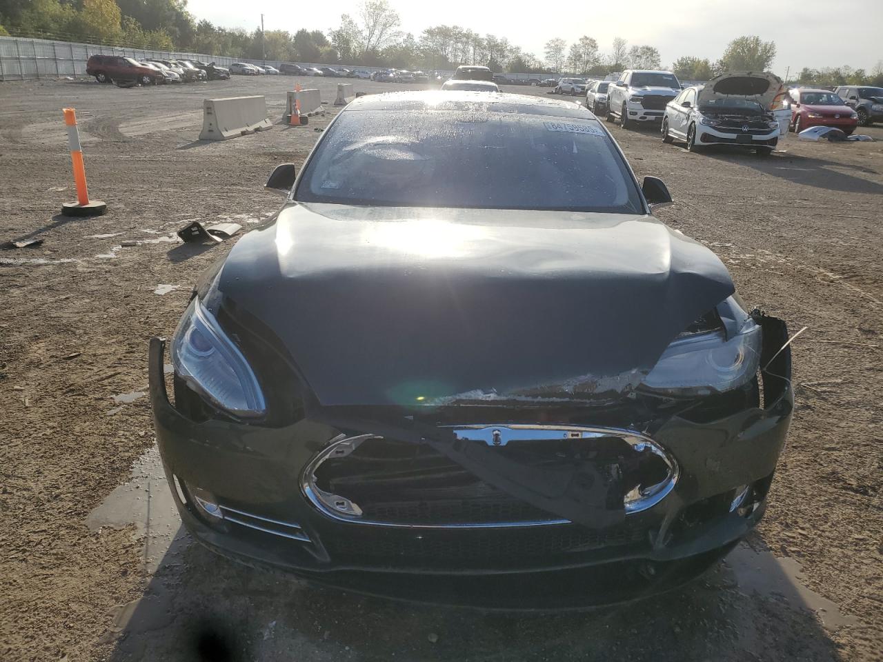 TESLA MODEL S