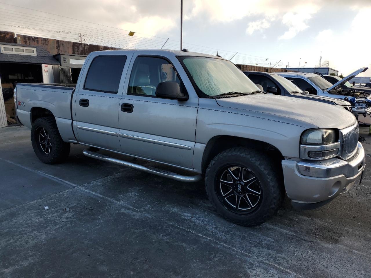 Lot #3285967563 2005 GMC NEW SIERRA K1500