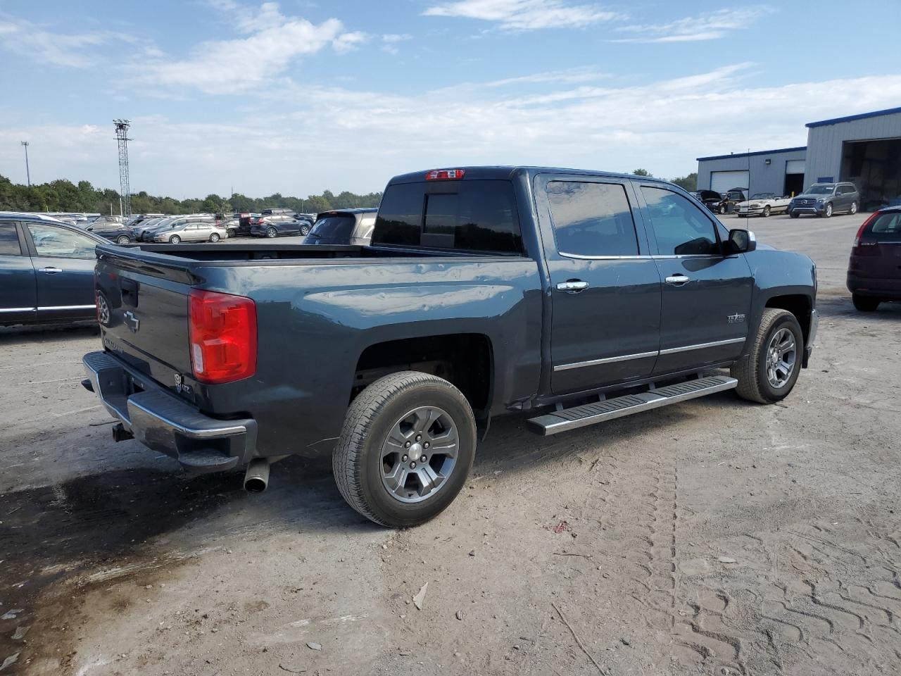 CHEVROLET SILVERADO C1500 LTZ