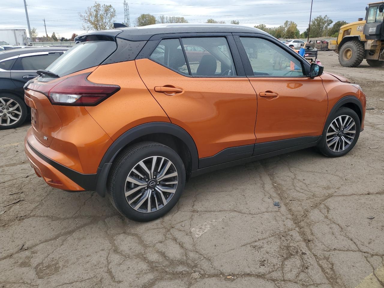 NISSAN KICKS SV