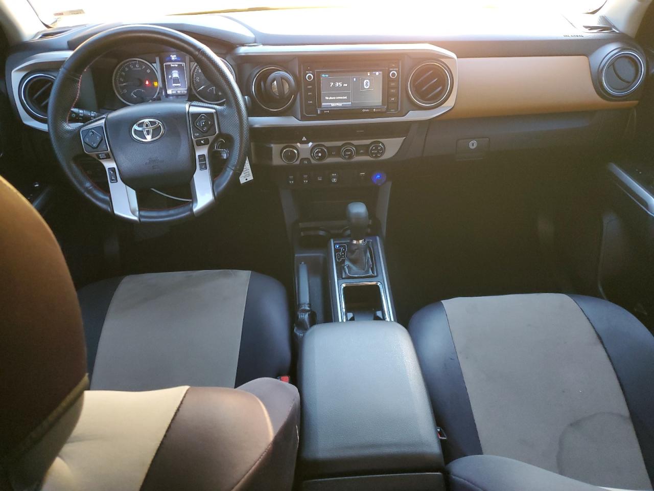 TOYOTA TACOMA DOUBLE CAB