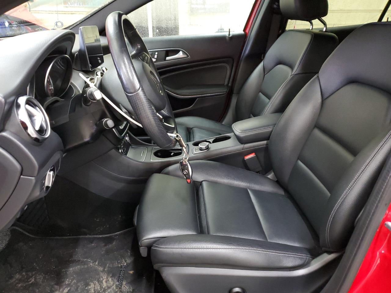 MERCEDES-BENZ GLA-CLASS 250