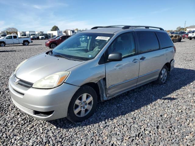 Global Auto Auctions: 2004 TOYOTA SIENNA CE