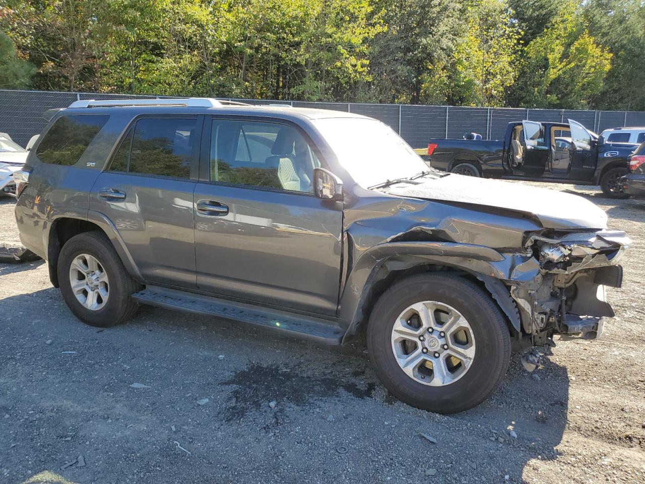 TOYOTA 4RUNNER SR5/SR5 PREMIUM