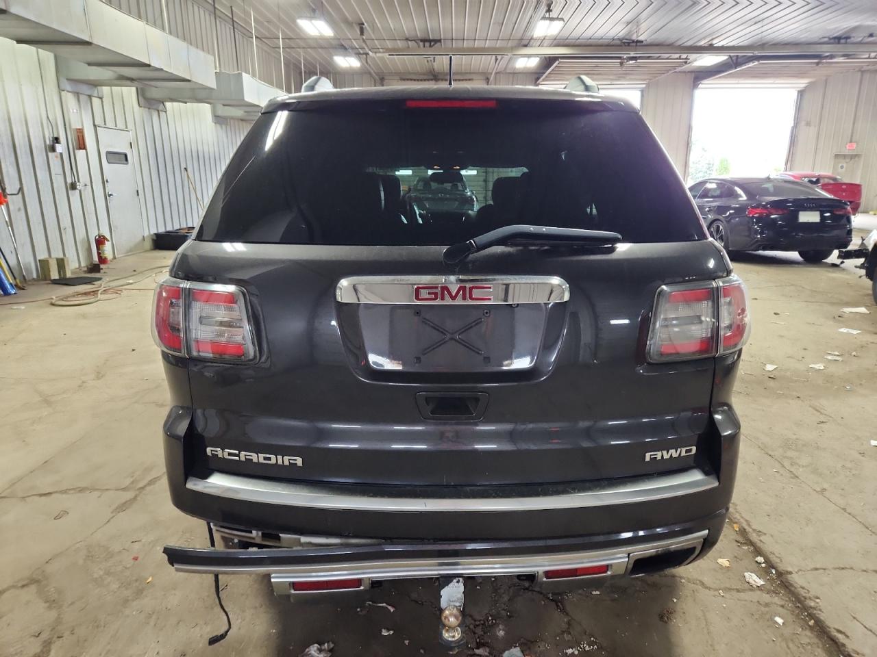 GMC ACADIA DENALI