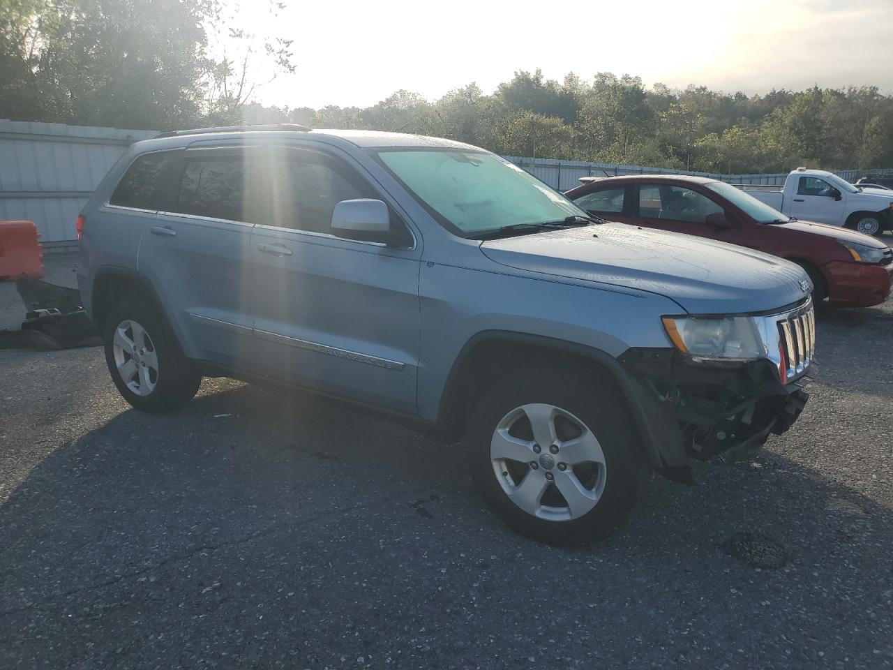 JEEP GRAND CHEROKEE LAREDO