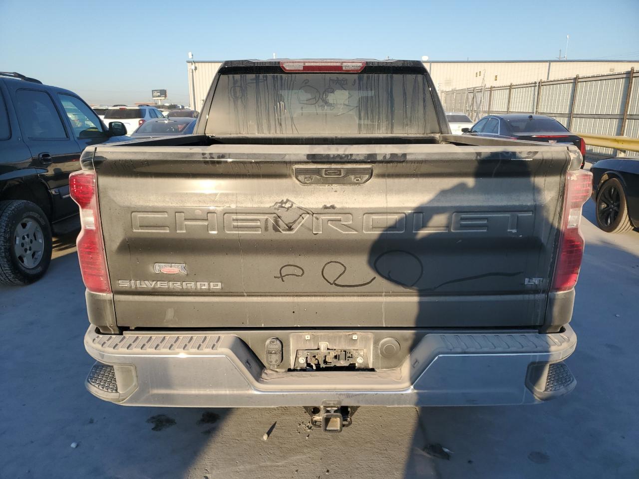 CHEVROLET SILVERADO C1500 LT